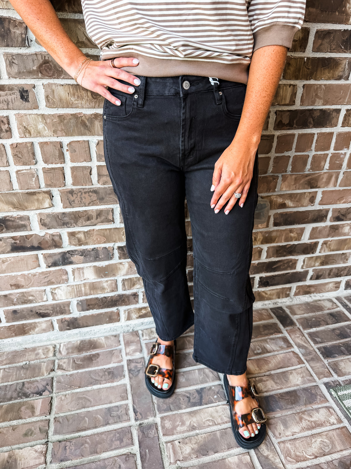 Best In Black Barrel Denim