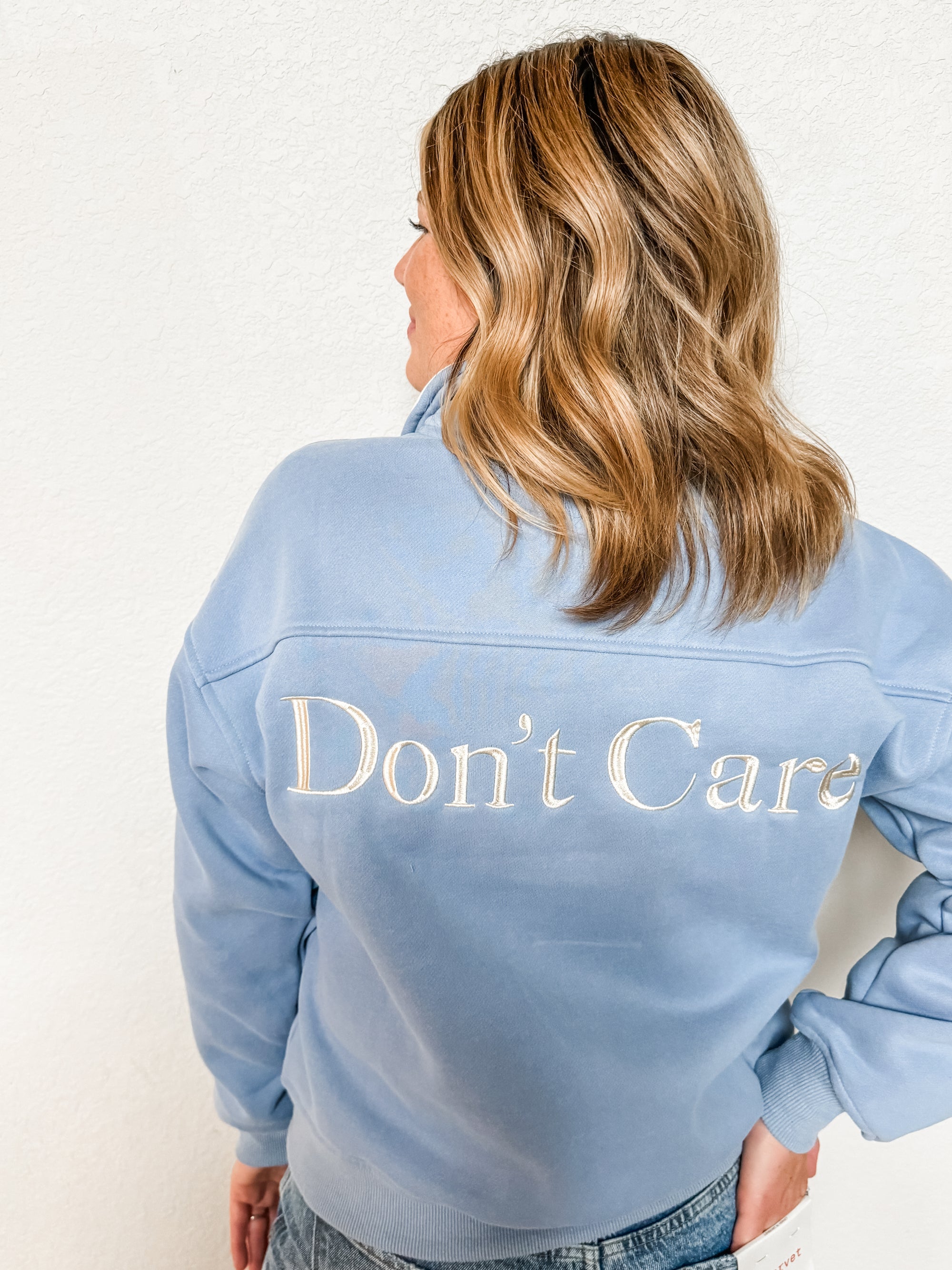 Don't Know, Don't Care Pullover