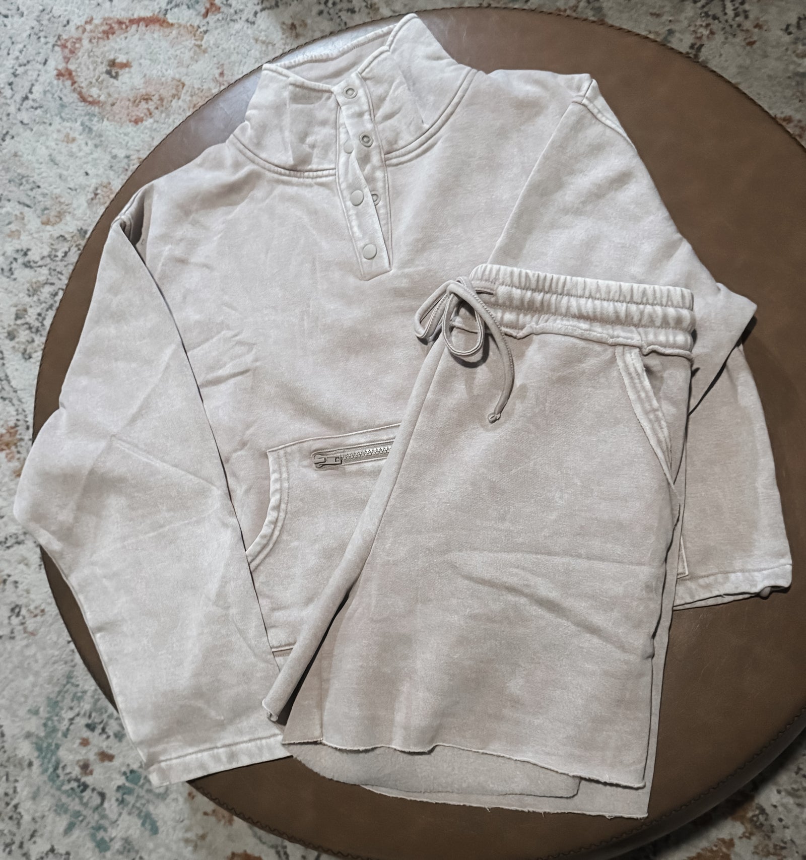 Effortless Vibes Shorts in Mocha