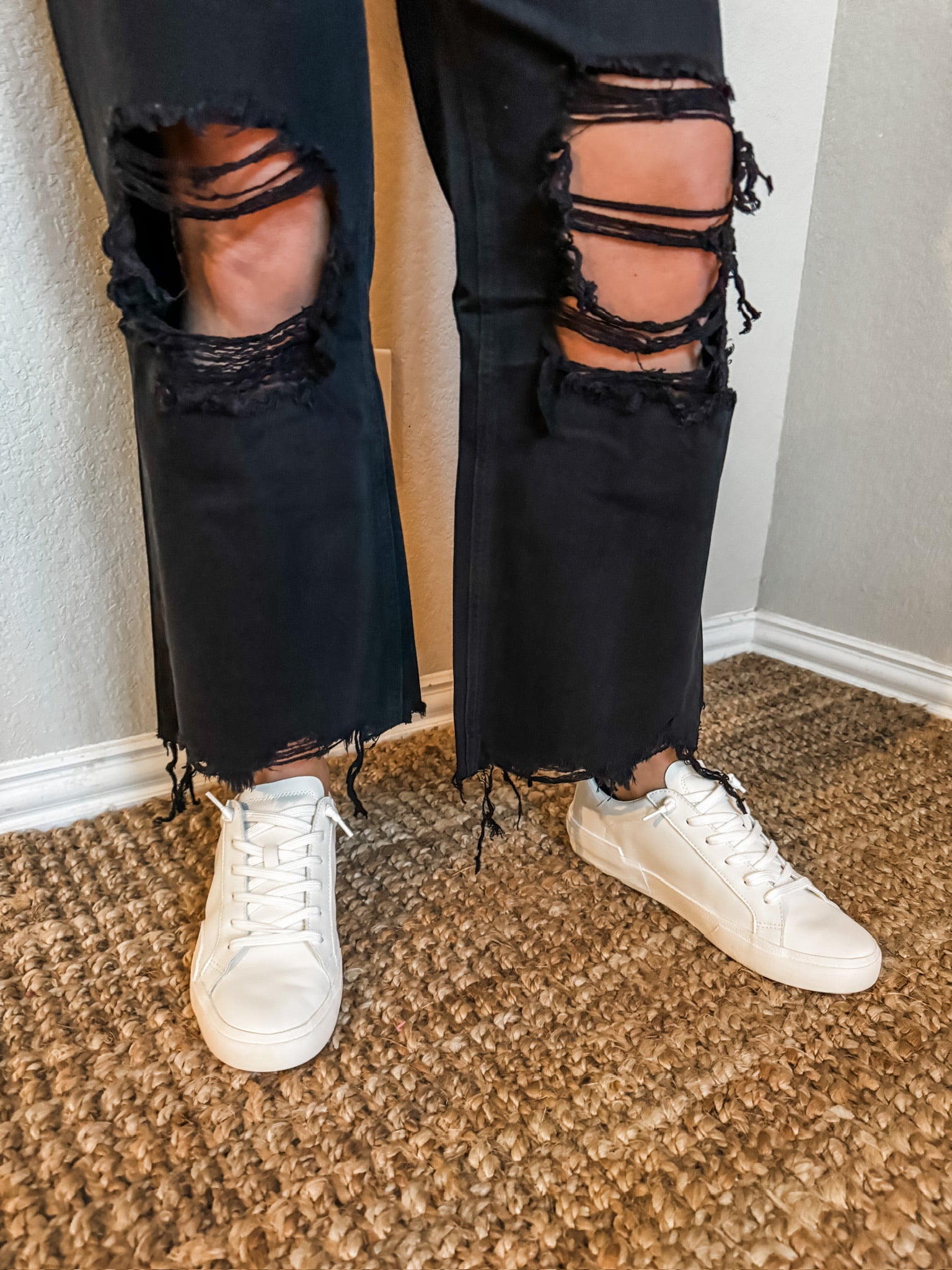 90s Vintage Crop Flair - Black