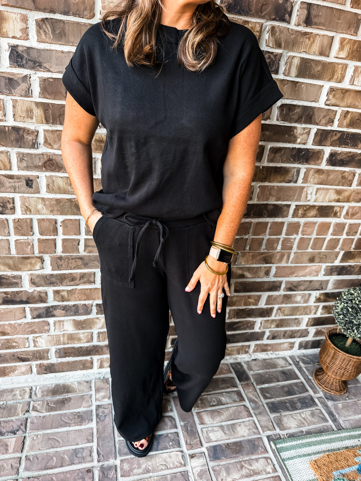 Off Duty Set in Black