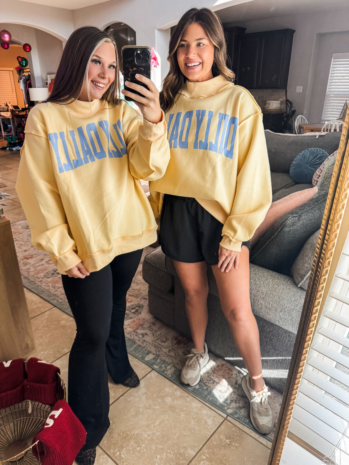 DILLY DALLY Oversized Sweatshirt