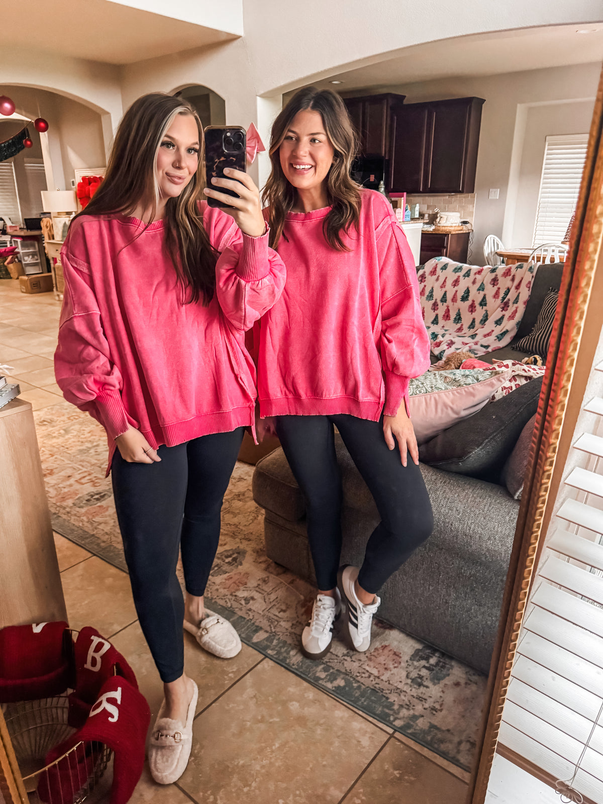 Keep It Comfy Sweatshirt in Pink