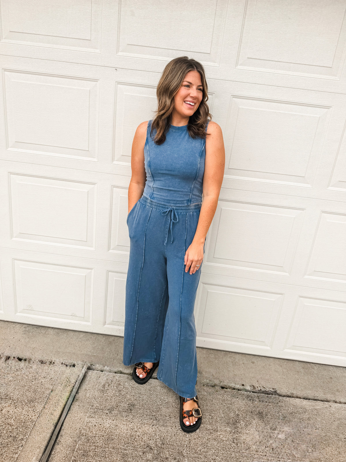 The Run Around Set in Navy
